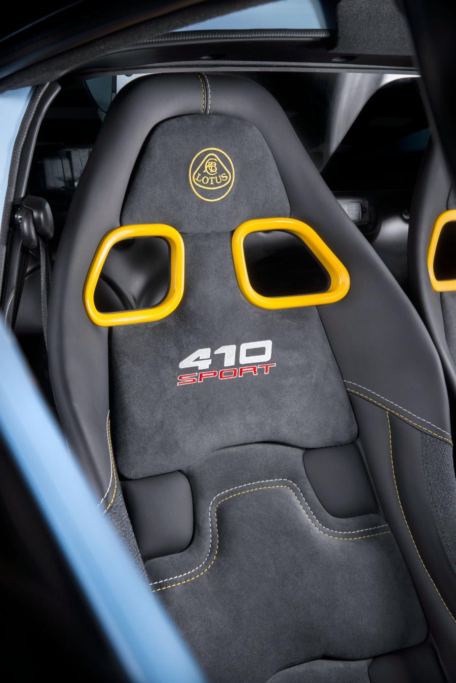 Детали интерьера Lotus Exige Sport 410 2018 года  (WW) (фото 6 из 32)